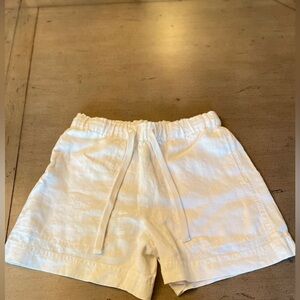 NEW Vince White Linen Shorts